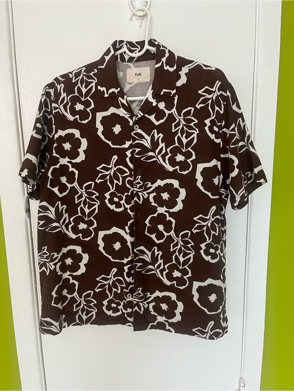 Folk Brown and White Floral Short-Sleeve Button-Down Shirt
